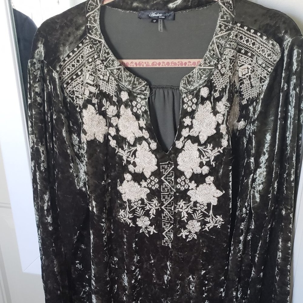 Womens Top